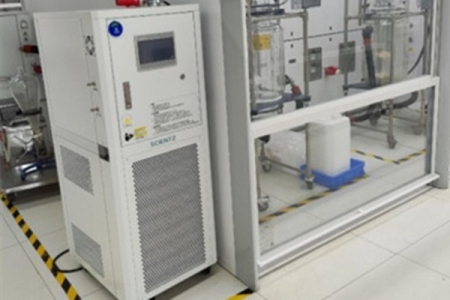 高低溫循環器選購時需注意流量、功率和揚程參數