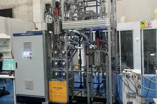 反應釜制冷加熱系統(tǒng)運行時需控制好哪些技術(shù)參數(shù)？