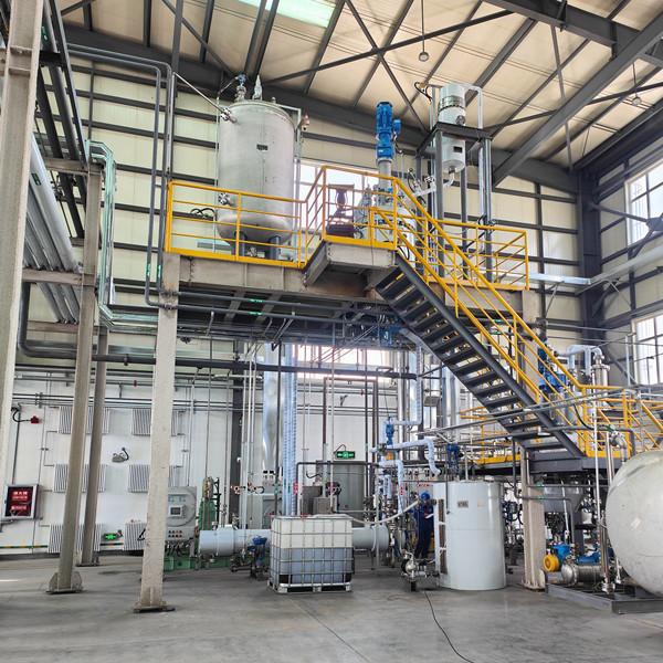 新芝阿弗斯防爆一拖二溫控系統(tǒng)設(shè)備實拍圖5