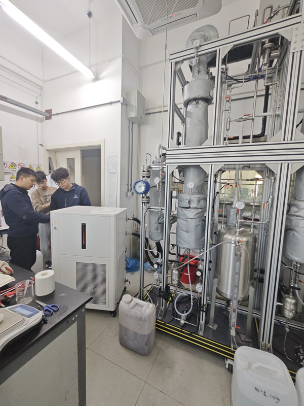 新芝阿弗斯制冷控溫系統(tǒng)設備實拍圖3