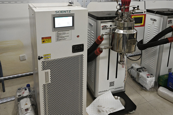 制冷加熱控溫系統設備圖